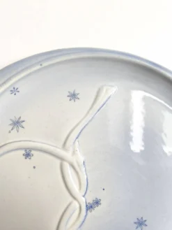 Assiette vintage Gien France plate modèle Pierrot bleu décor étoiles