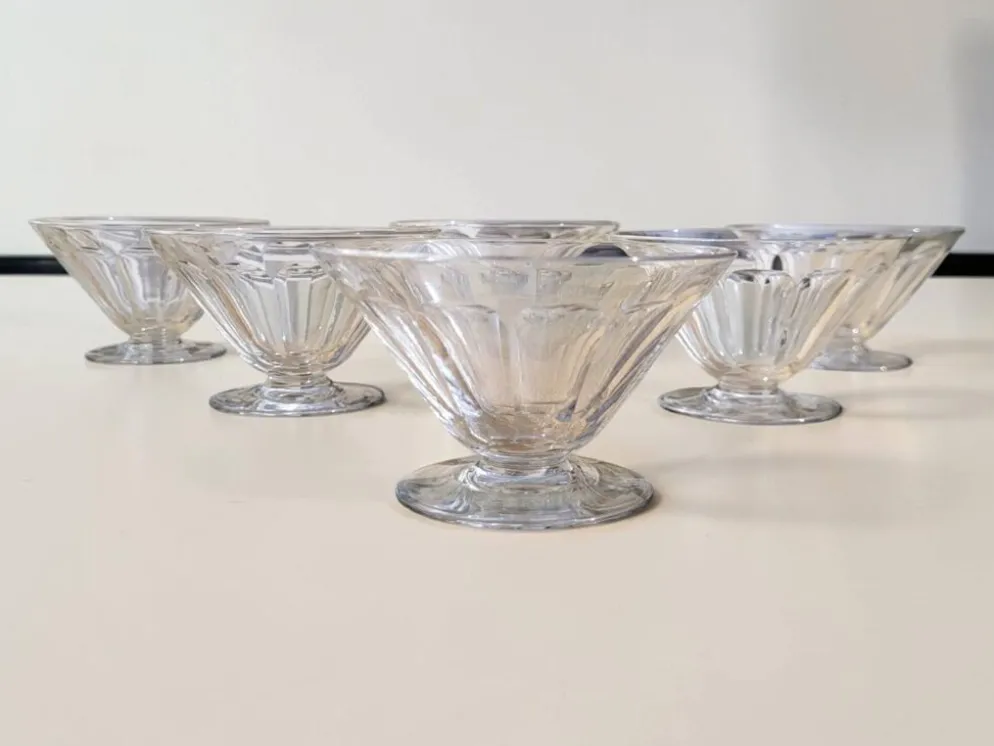 Baccarat - 6 coupes à champagne cristal modèle REX vers 1920/30 Art déco