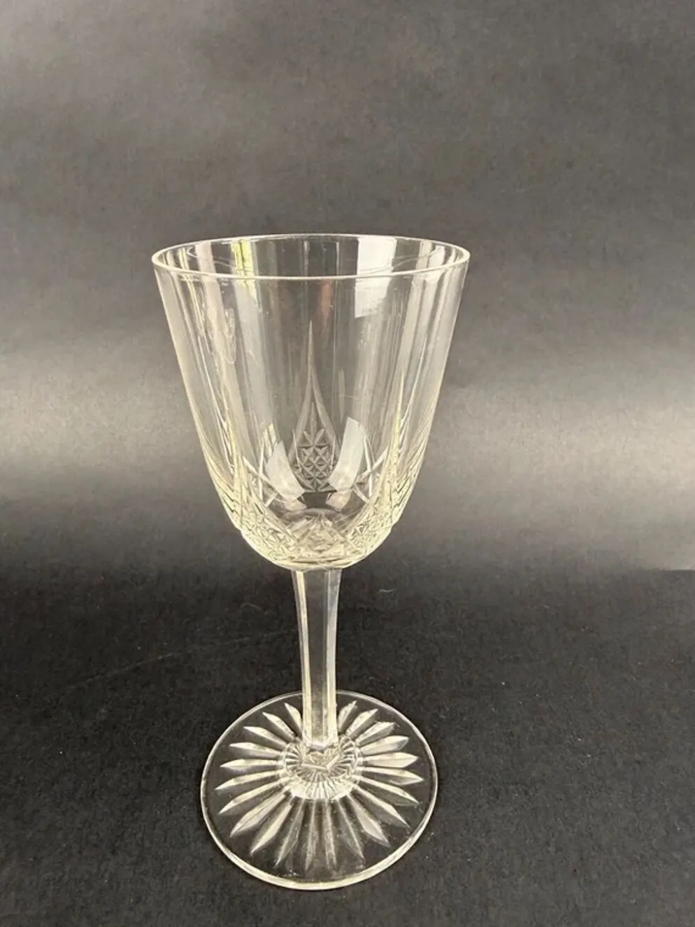 Baccarat, service Epron, suite de 6 verres à vin blanc taille 4