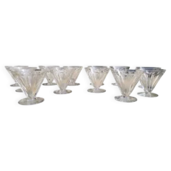 Baccarat - 12 verres à vin en cristal modèle REX vers 1920/30 Art déco