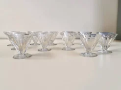 Baccarat - 12 verres à vin en cristal modèle REX vers 1920/30 Art déco