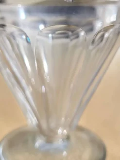 Baccarat - 9 verres à vin en cristal modèle REX vers 1920/30 Art déco