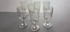 Baccarat - 7 verres à vin modèle Champigny Richelieu