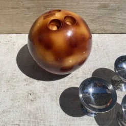 Bac à glaçons boule de bowling Van Melle , France 1970