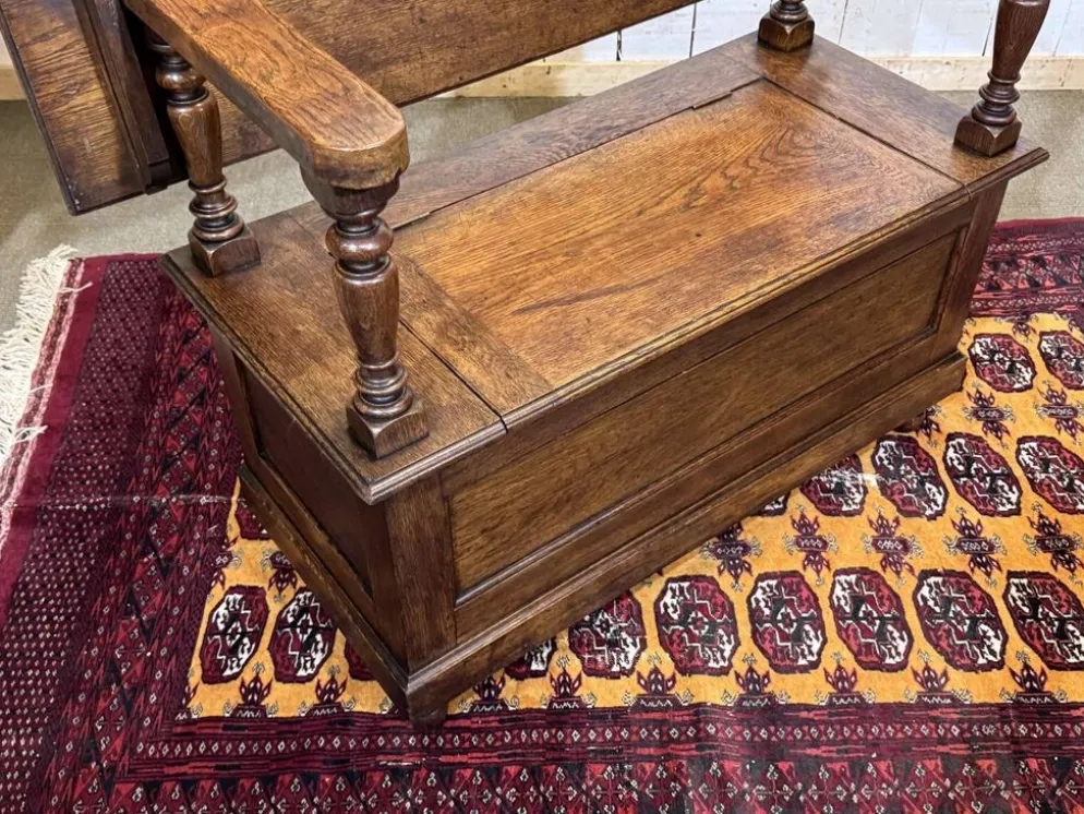 Banc coffre anglais en chêne des années 30 pouvant faire console