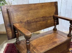 Banc coffre anglais en chêne des années 30 pouvant faire console