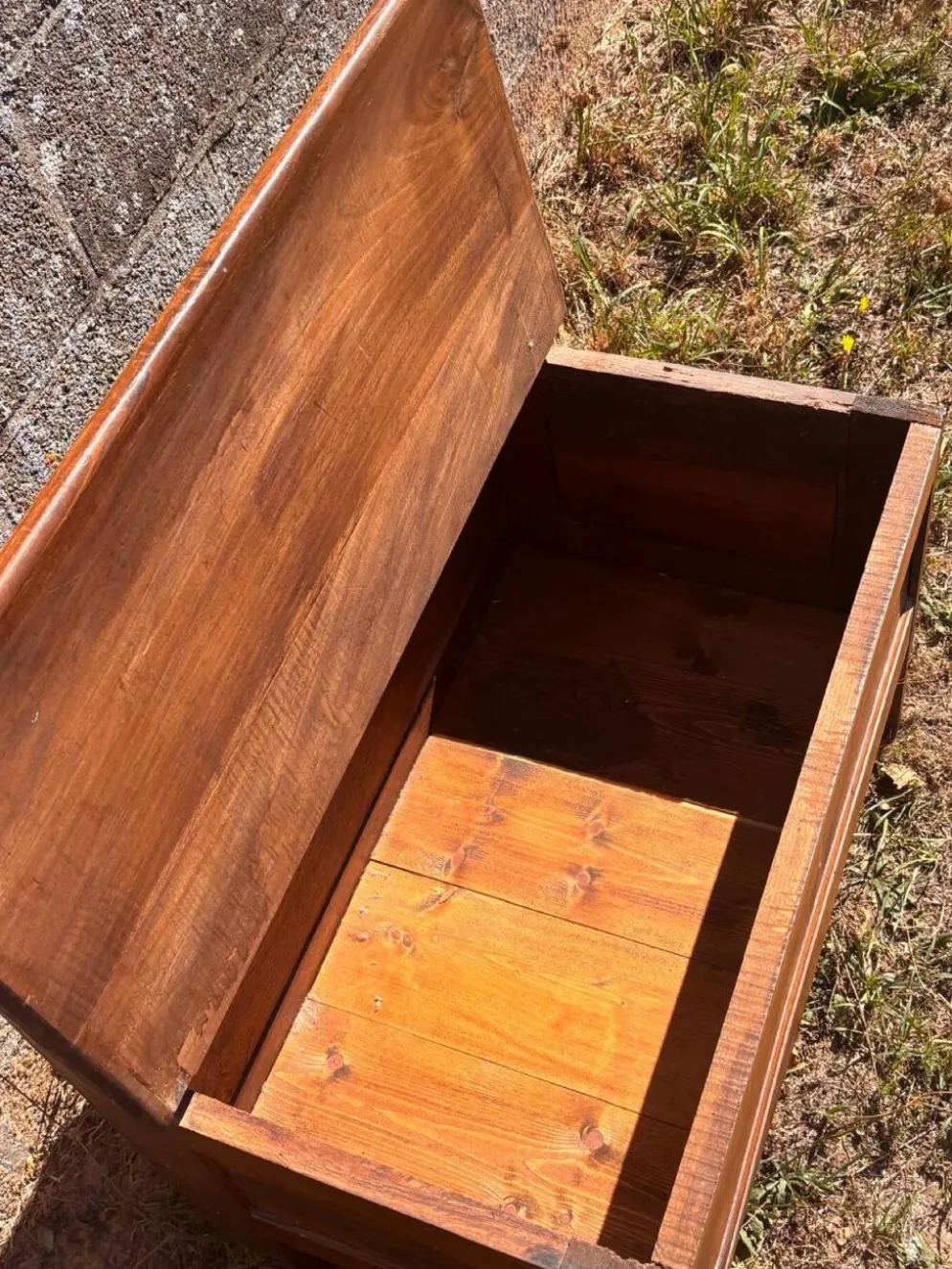 Banc coffre en bois massif