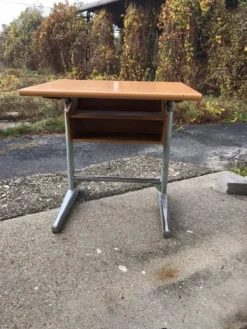 Banc d'école Embru suisse 1960s en bois et acier marron/gris - bureau scolaire vintage
