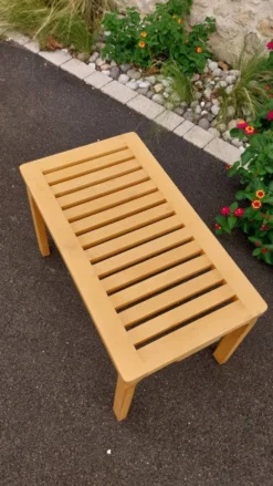 Banc en bois de bouleau par Alvar Aalto édition Artek, 80s