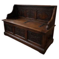 Banc-malle d’époque en chêne massif sculpté – Fin XIXᵉ siècle