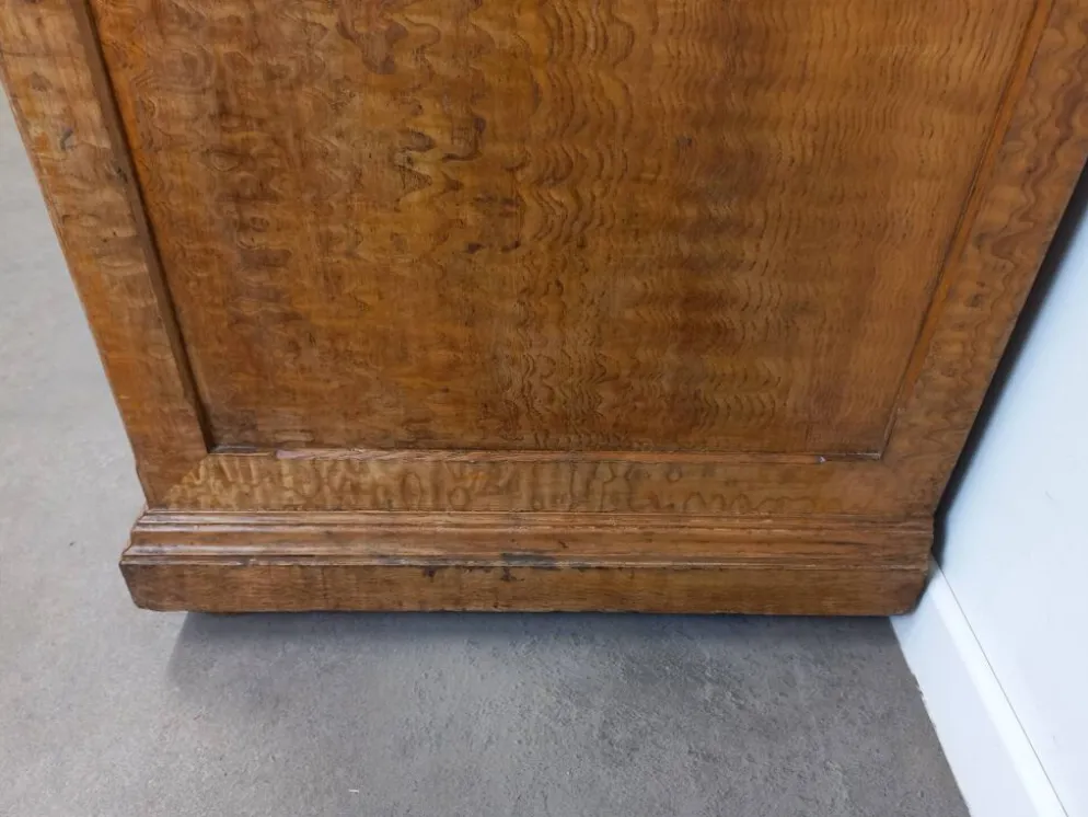 Banque de magasin plateau marbre