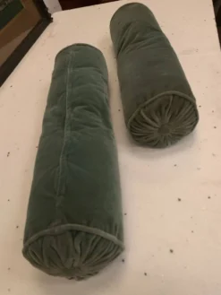Banquette lit de repos en bois laqué et doré XX siècle