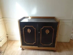Bar ancien style Louis XIV