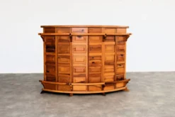 Bar brutaliste | tabourets de bar | années 1970 | pin