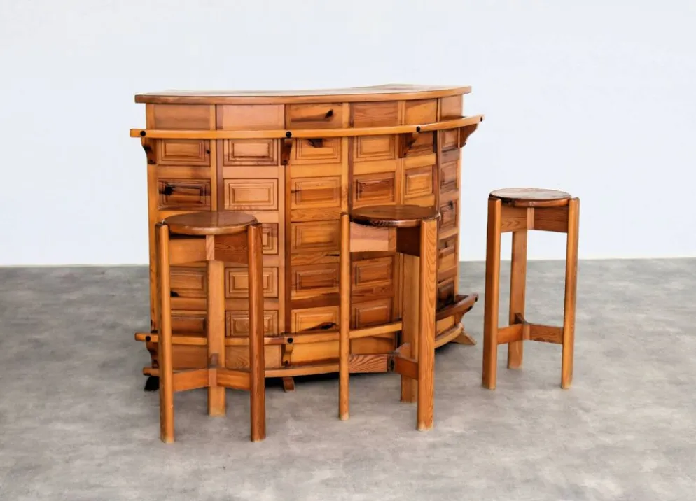 Bar brutaliste | tabourets de bar | années 1970 | pin