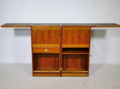 Bar de capitaine en teck du milieu du siècle par Reno Wahl Iversen pour Skovby, années 1960.