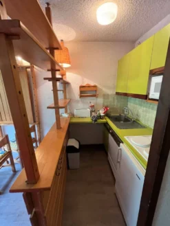 Bar de cuisine vintage en bois massif
