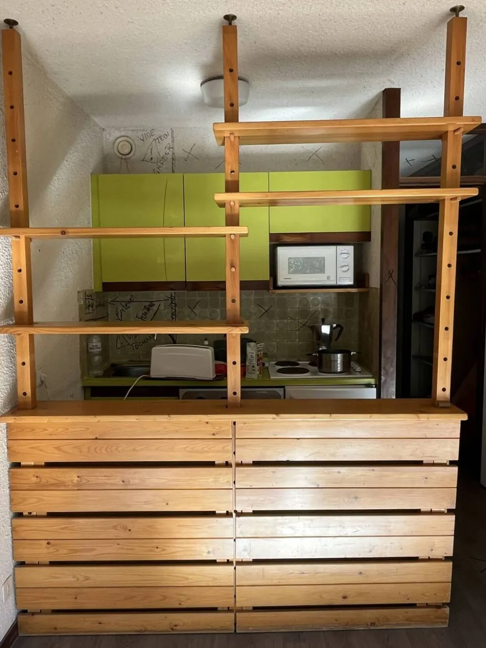 Bar de cuisine vintage en bois massif