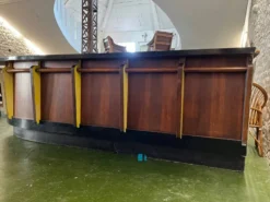Bar des années 50 en chêne et Formica
