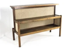Bar d'intérieur des années 1970 avec 2 tabourets - design danois vintage moderne du milieu du siècle