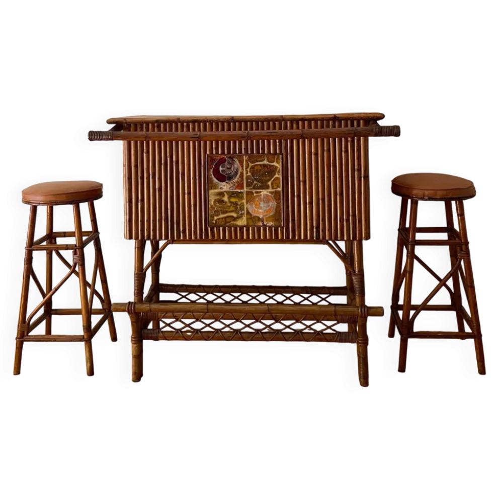 Bar en bambou par Adrien Audoux et Frida Minet