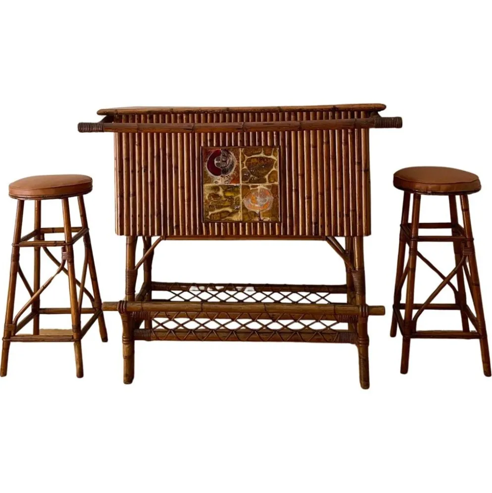 Bar en bambou par Adrien Audoux et Frida Minet