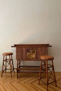 Bar en bambou par Adrien Audoux et Frida Minet