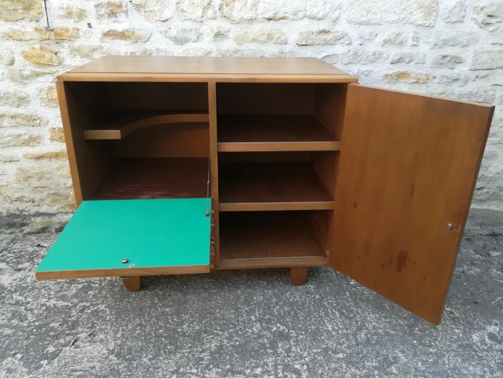 Bar en noyer
