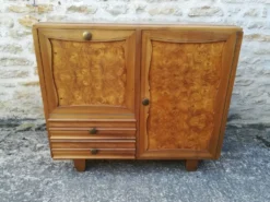 Bar en noyer