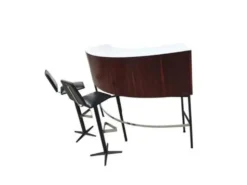 Bar en palissandre du milieu du XXe siècle avec tabourets de bar