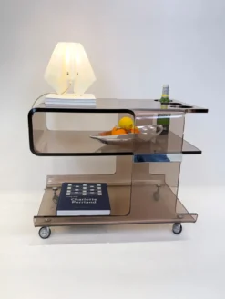 Bar en plexiglas signé « Michel Dumas », années 1970