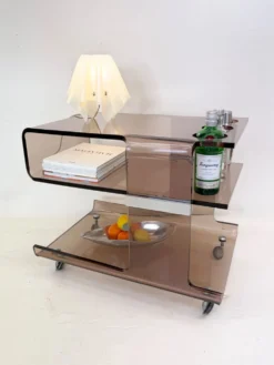 Bar en plexiglas signé « Michel Dumas », années 1970