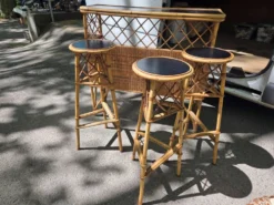 Bar et tabourets rotin vintage