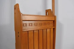 Bar Guillerme et Chambron avec lampe sur pied par Votre Maison.