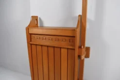 Bar Guillerme et Chambron avec lampe sur pied par Votre Maison.