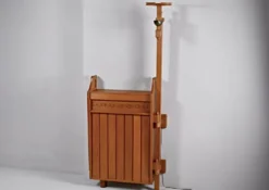 Bar Guillerme et Chambron avec lampe sur pied par Votre Maison.
