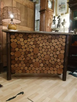 Bar 1970 rondin de bois