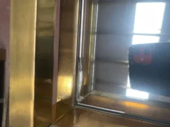 Bar roulant des années 70 en laiton et et face miroir XX siècle