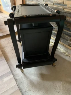 Bar roulant vintage rénové noir & cuivre avec plateau de service amov