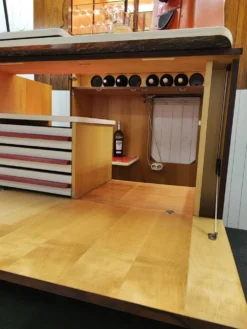 Bar scandinave Asko Export Finlande
