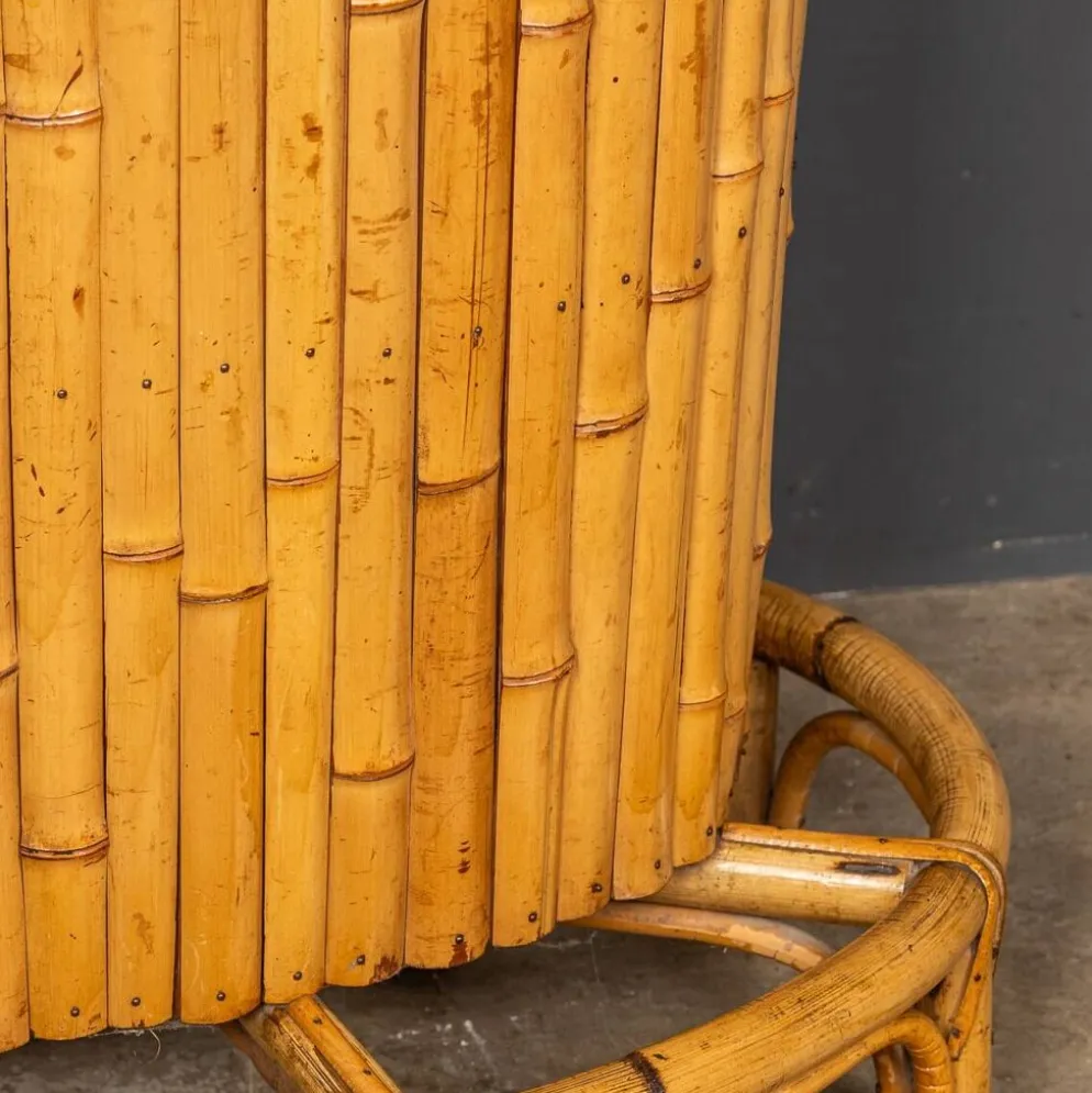 Bar tiki en bambou debout italien des années 1960.