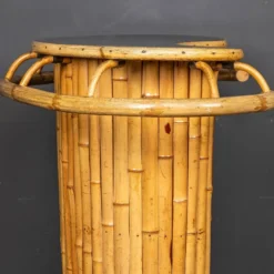 Bar tiki en bambou debout italien des années 1960.