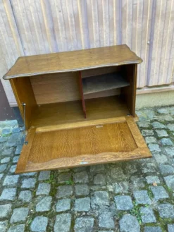 Bar vintage Louis XV sur roulettes en bois des années 60