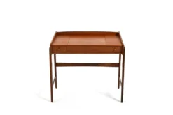 Belle coiffeuse ou bureau danois en teck