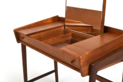Belle coiffeuse ou bureau danois en teck