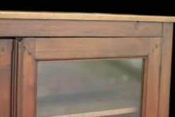 Belle petite bibliothèque basse, belle patine - meuble TV. Fin XIXeme