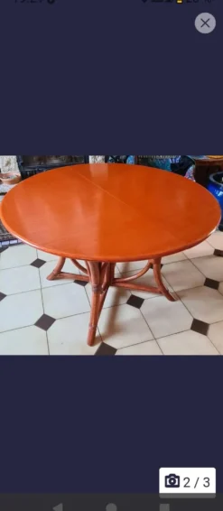 Belle table à manger bambou