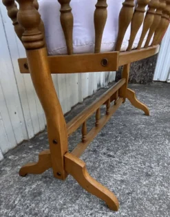 Berceau ancien en hêtre massif – Début XXe siècle