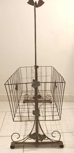 Berceau ancien en métal fin des années 1920