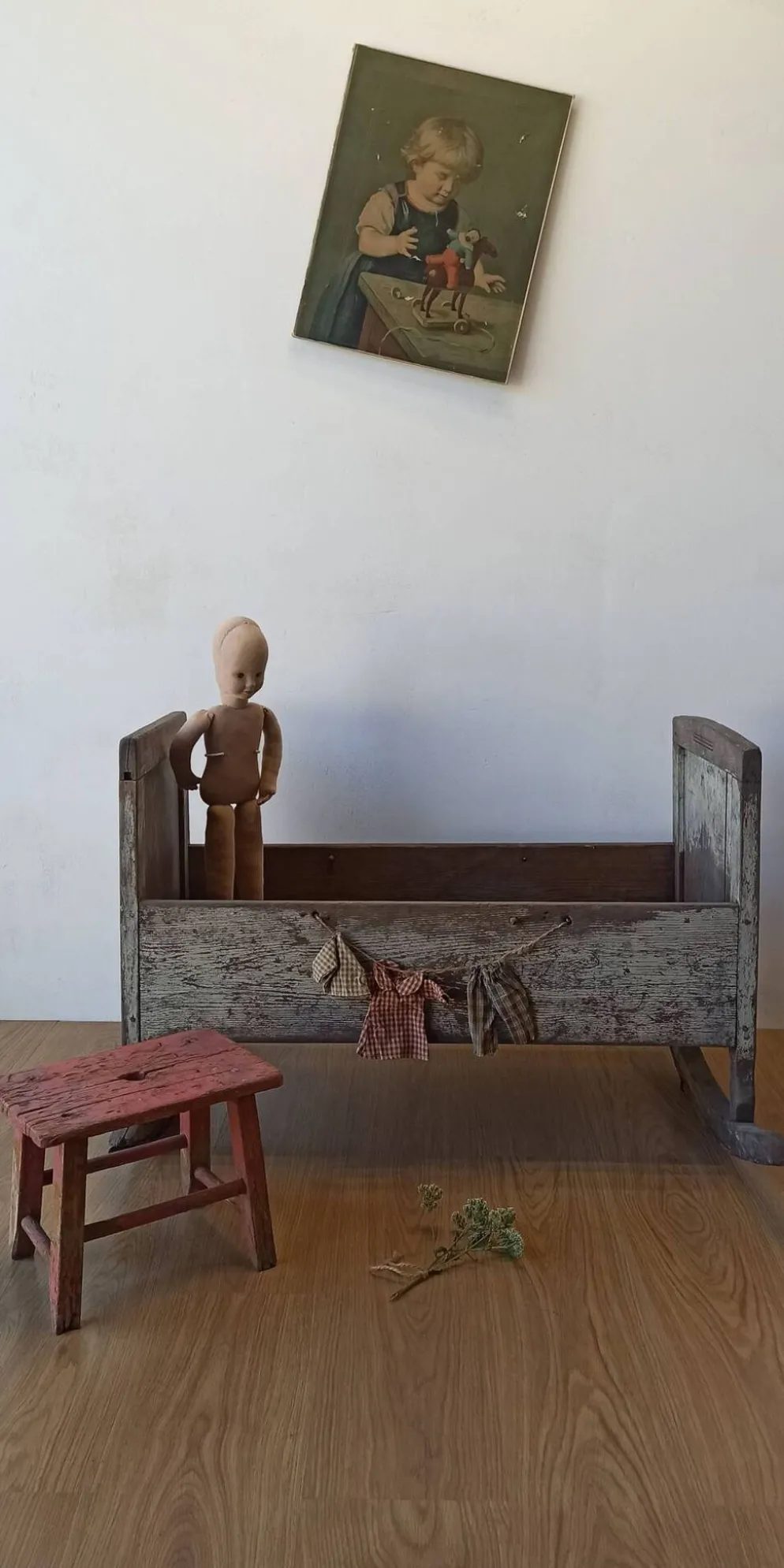 Berceau ancien et antique.